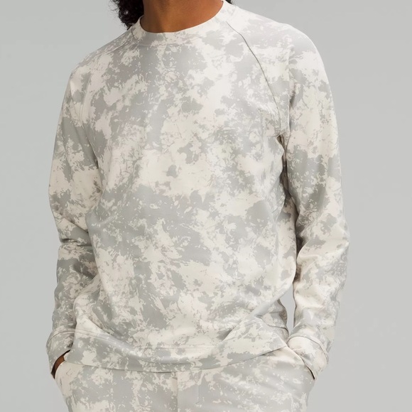 LULULEMON CITY SWEAT CREWSpectral White Opal Silver DropSize: M